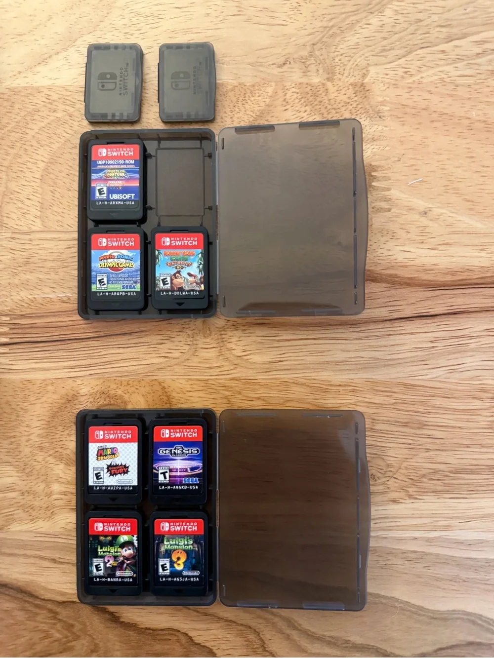 Nintendo Switch Lite w/ Charger, Console Case, Travel Case + 7 Games & MicroSD